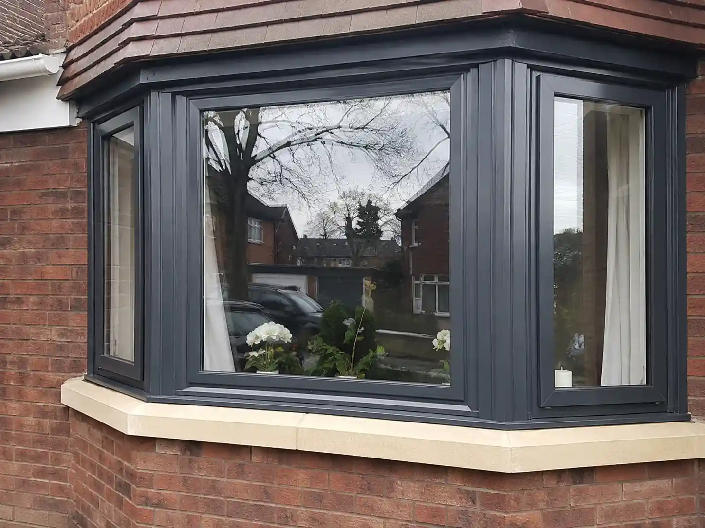 Finished bay window after replacement